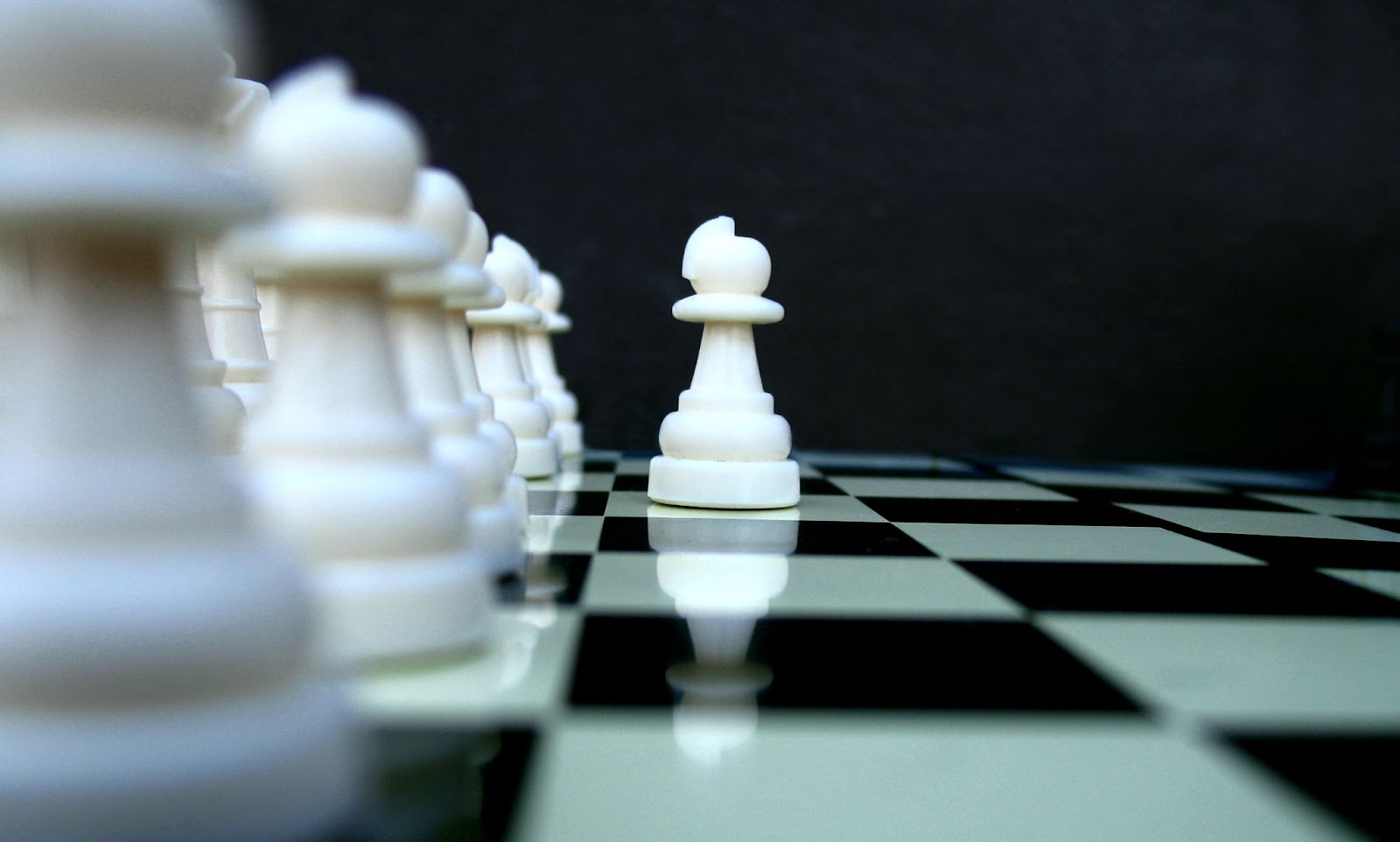 Who Goes First In Chess and Does It Matter? - Remote Chess Academy