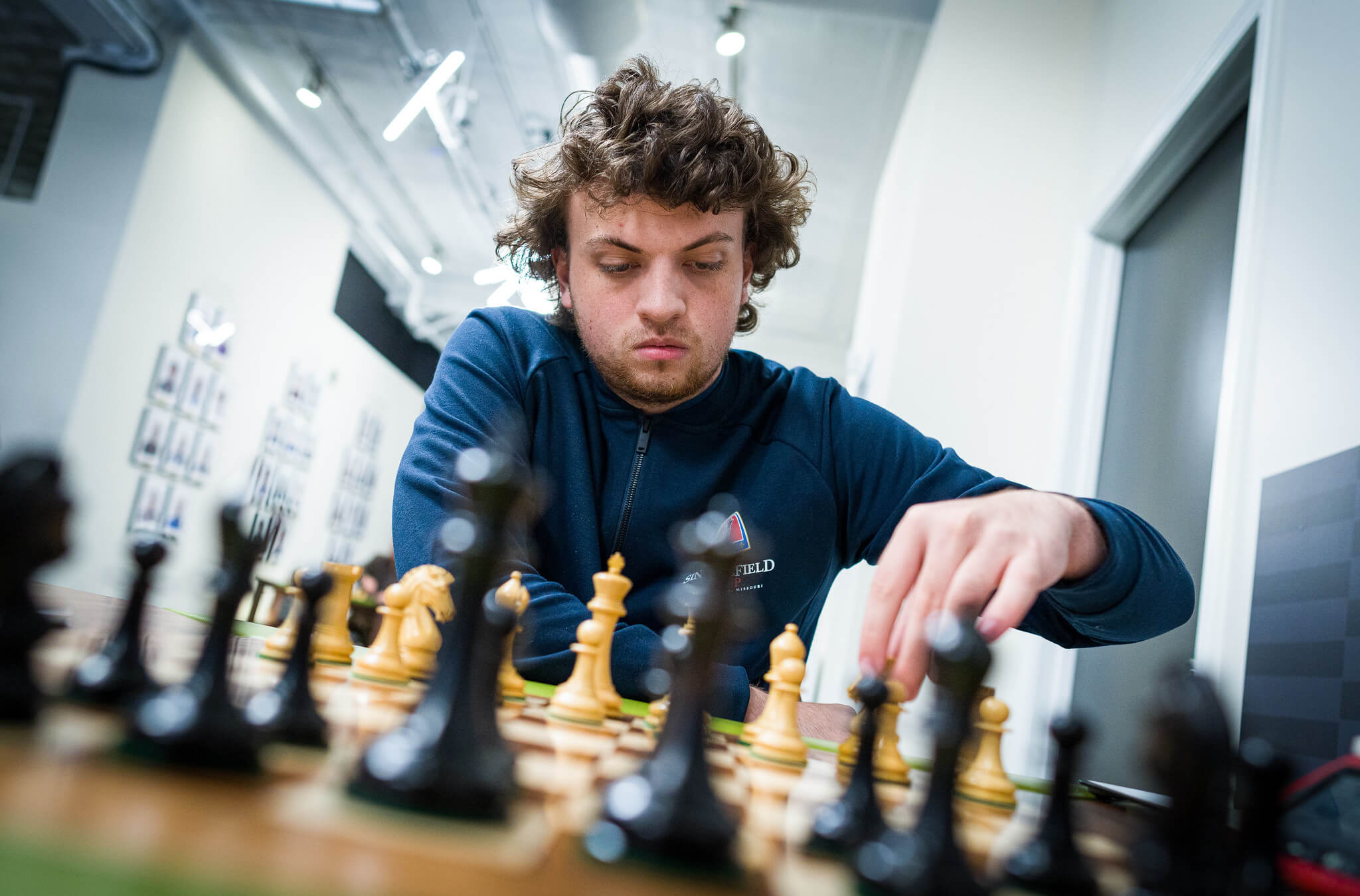 Hans Niemann is back over 2700 : r/chess