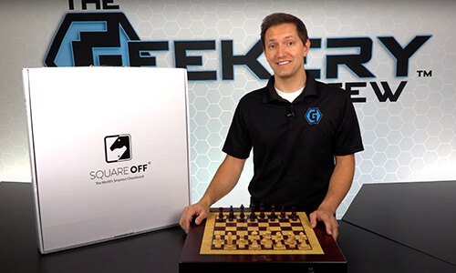 Makers Of The World's Smartest Chess Boards – Square Off at CES